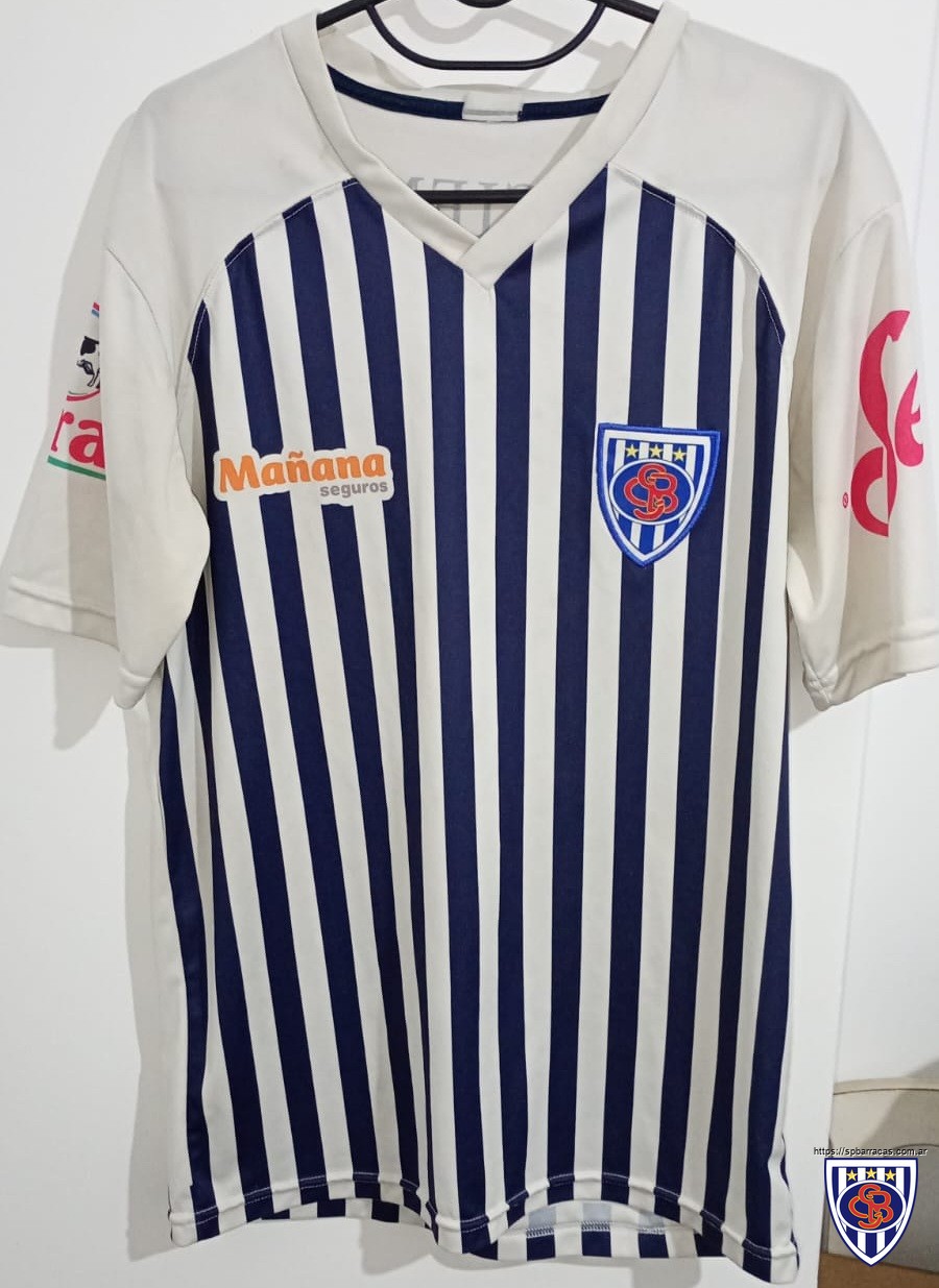 Camiseta titular utilizada durante la campaña de Primera C 2018-2019.